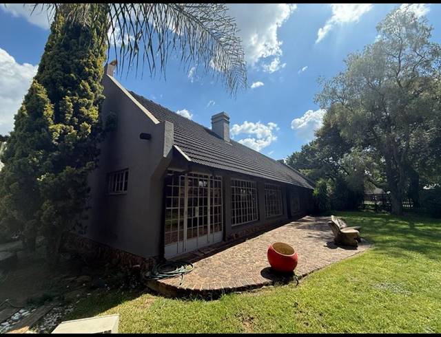 3 BEDROOM HOUSE FOR SALE IN VAALPARK